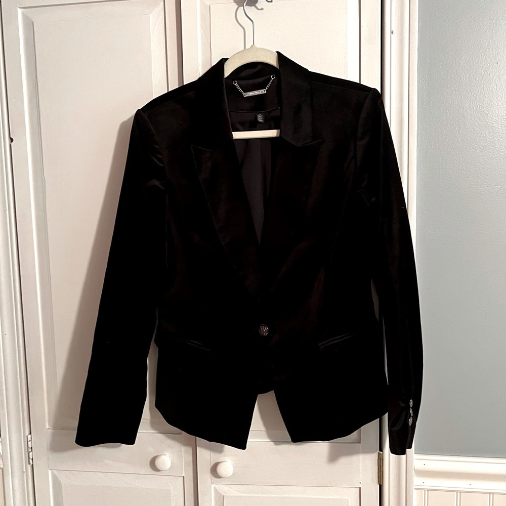 WHBM Black velvet jacket - new no tags - size 12